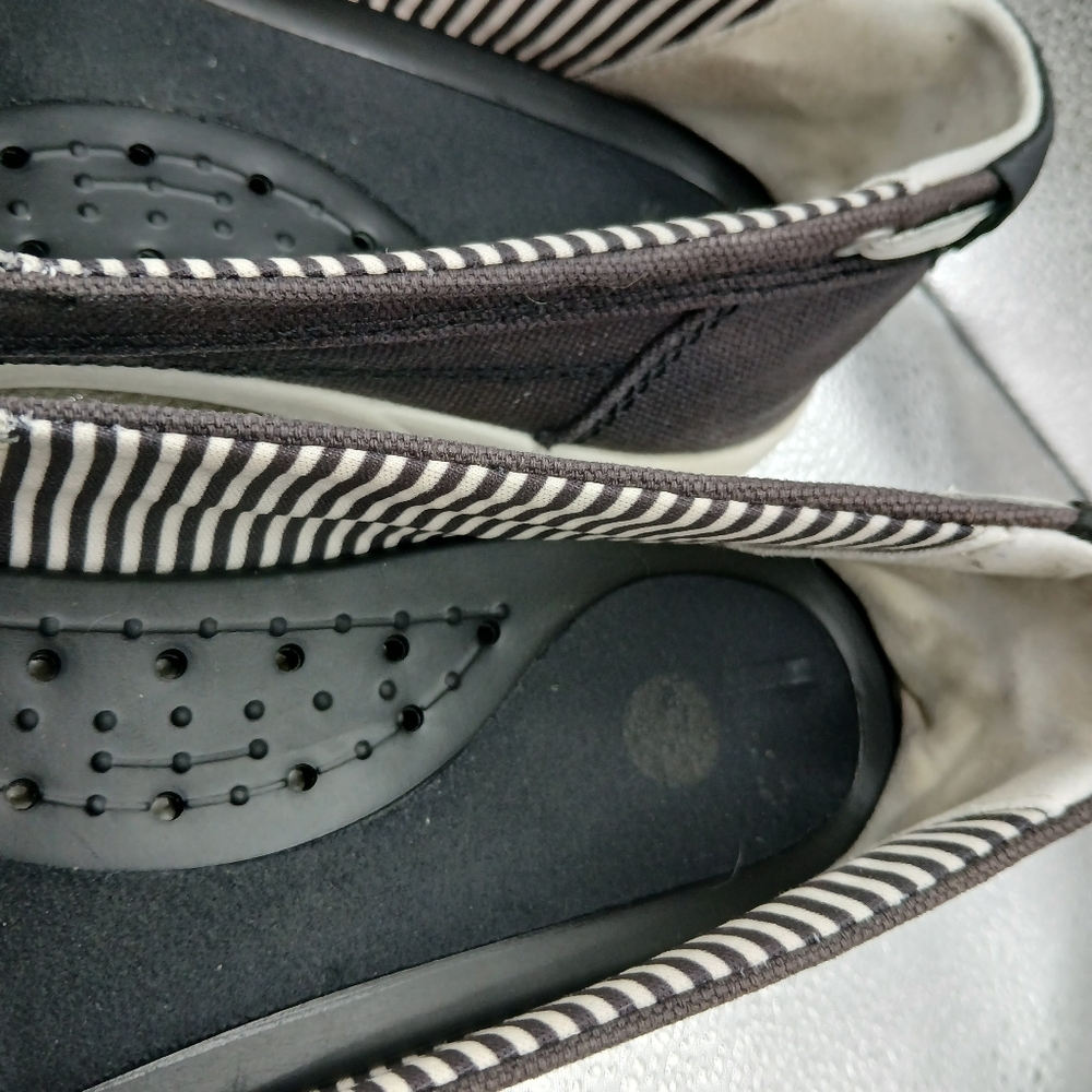 CROCS Navy Blue Flats Classic Loafers Womens Size 9 - Picture 8 of 9